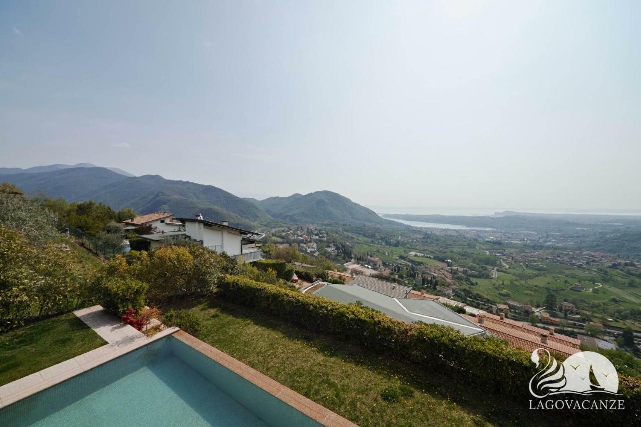 Villa Livia Luxury Roe Екстериор снимка