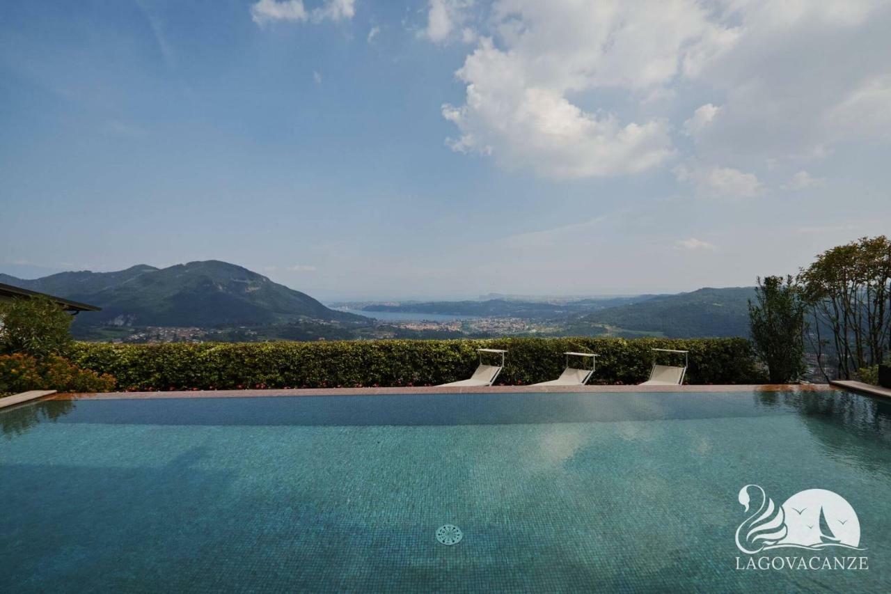 Villa Livia Luxury Roe Екстериор снимка